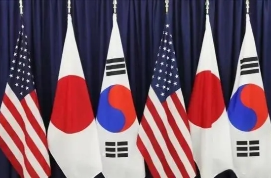 日美韩三国财长举行会谈 讨论金融市场动向等问题