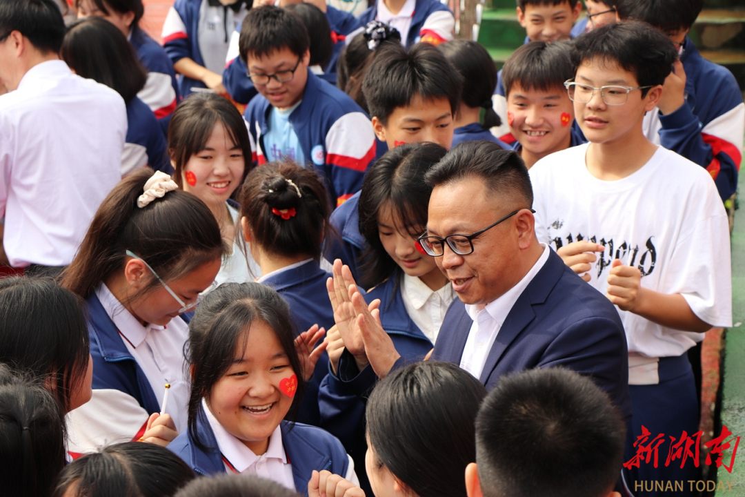 东安县澄江中学举行中考誓师大会