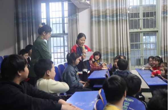 永顺塔卧：志愿者携手学生共促乡村文化振兴