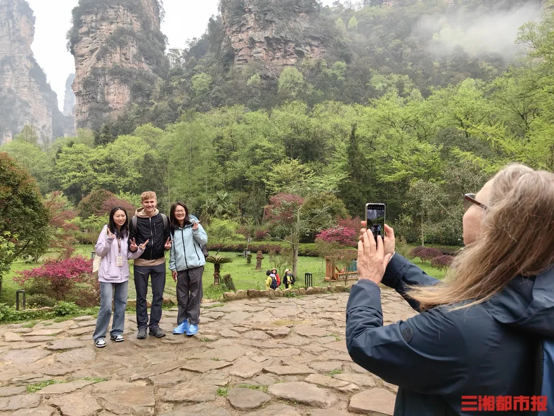 Inbound tourism bookings in Hunan skyrocket for upcoming May Day holiday