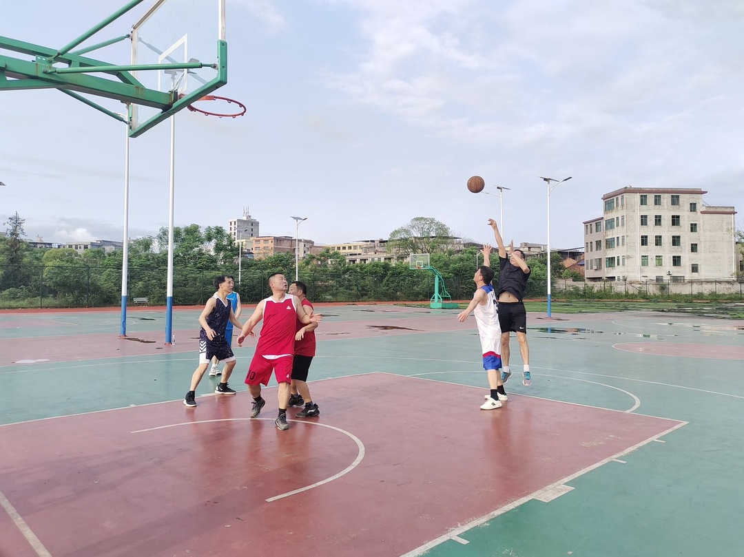衡南县江口联合学校九龙学校教职工篮球友谊赛
