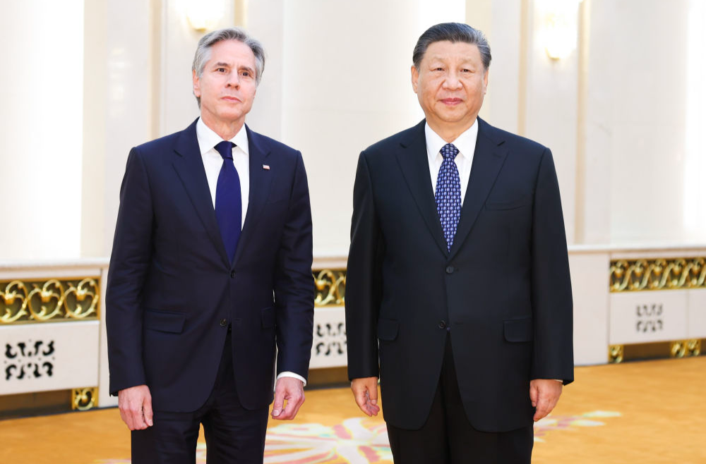 习近平会见美国国务卿布林肯