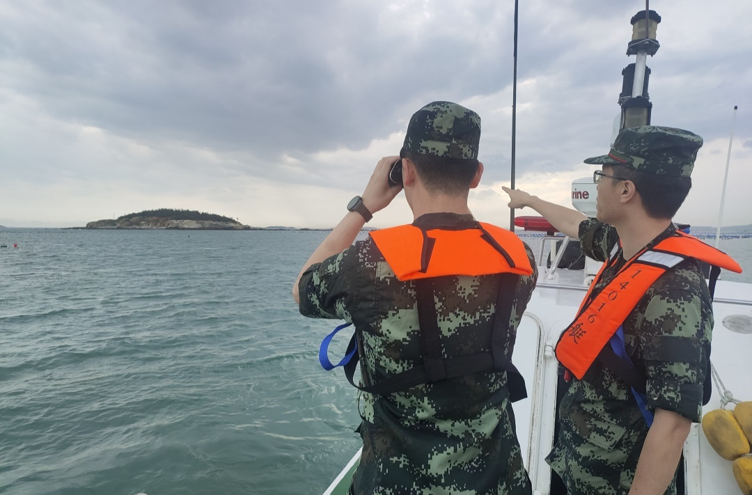 福建海警位金门附近海域依法开展常态化执法巡查