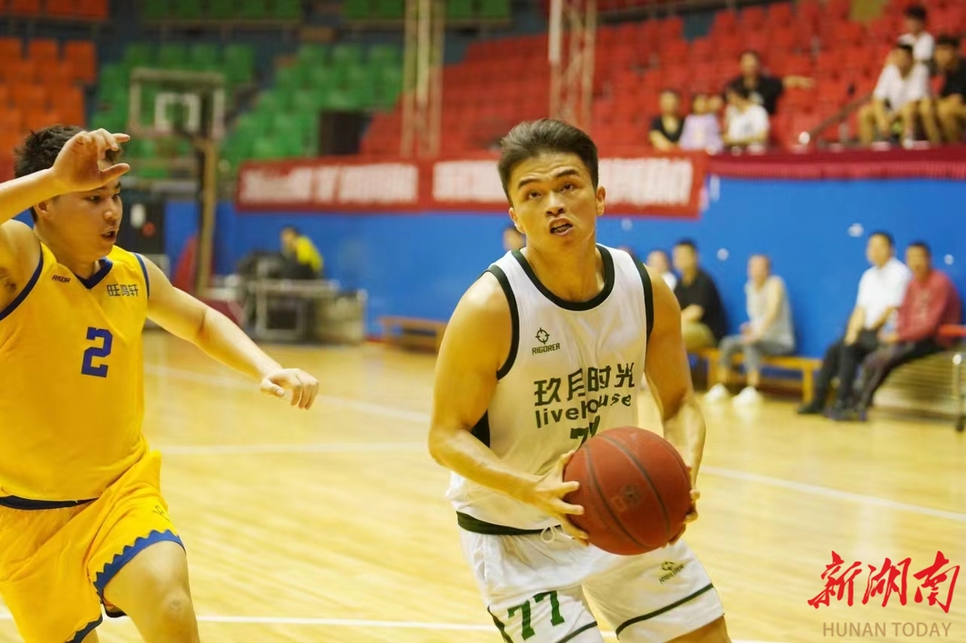 衡阳篮球联赛开赛  首次启用双赛季模式