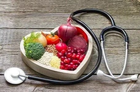 高血压患者，哪些食物要少吃？| 吃出健康来