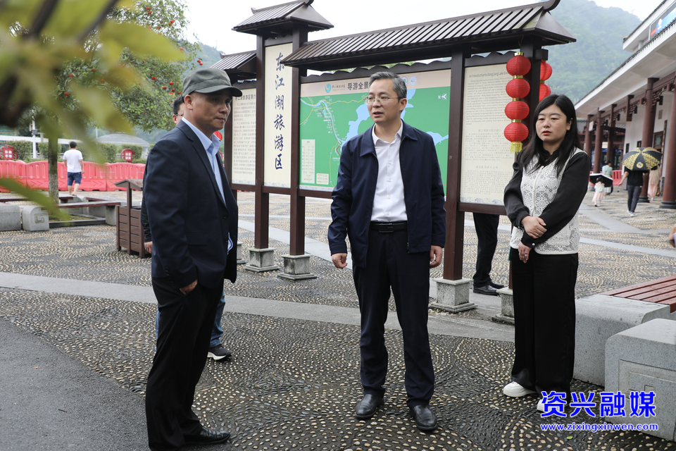 开展“四下基层”调查研究 | 提升旅游服务质量 确保“五一”平安有序