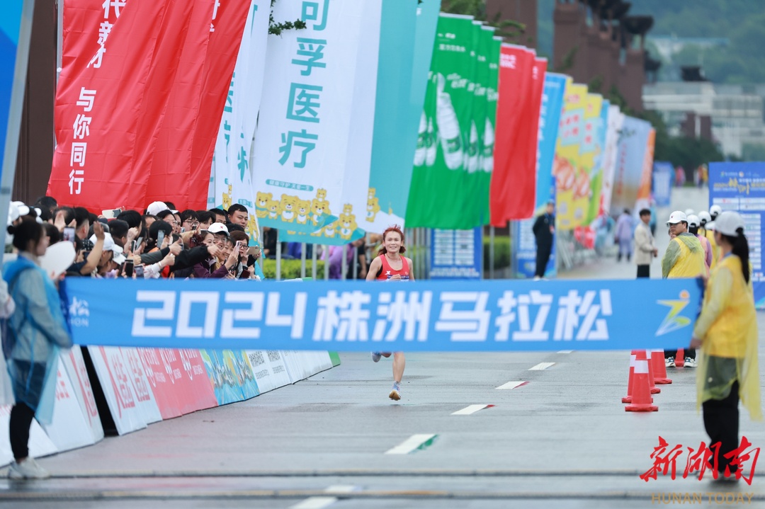 “株马”女子冠军白丽将代表中国参加2024巴黎奥运会马拉松项目