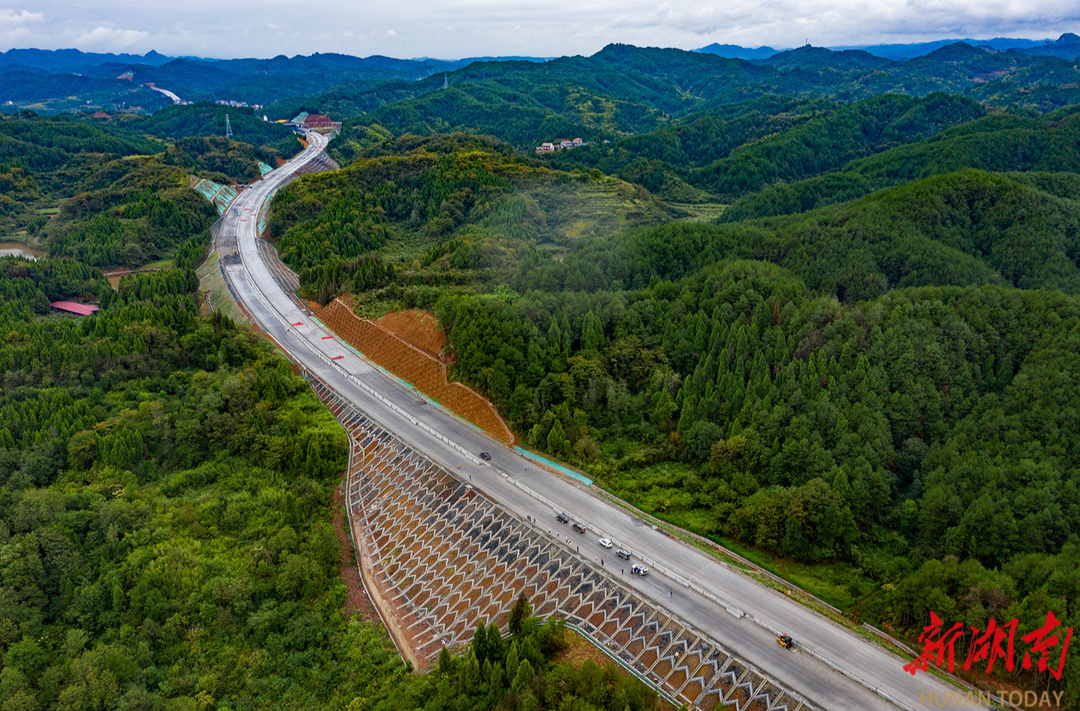 定了！5月15日，沅辰高速全线通车