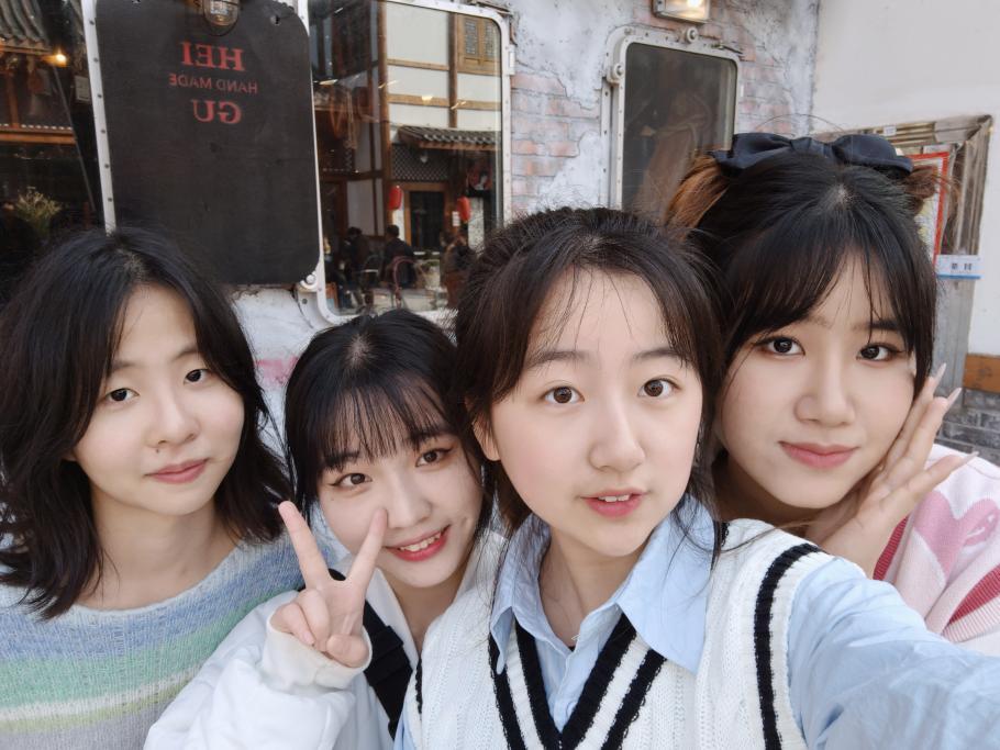 “学霸宿舍”来啦丨这群姑娘，“研”值百分百！