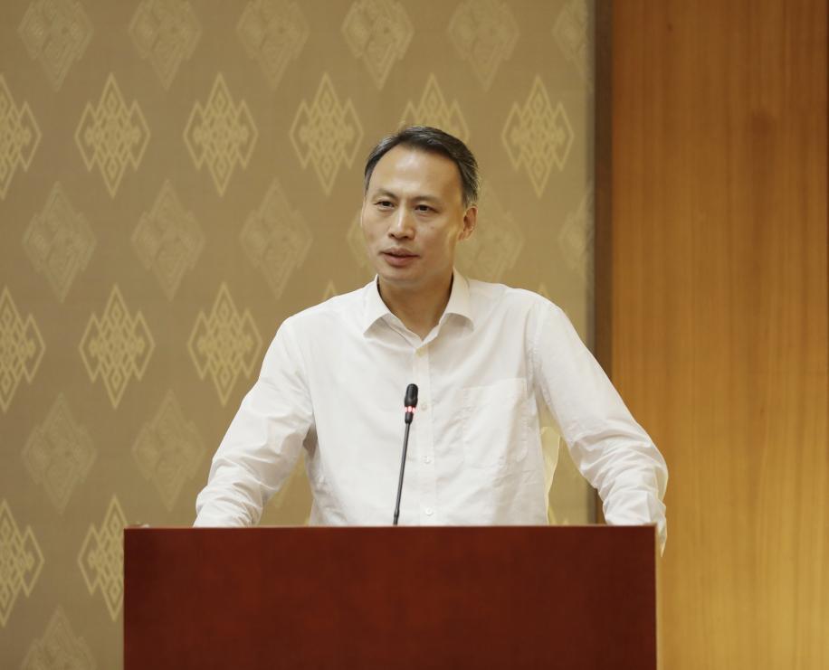 省残联党组书记、理事长尹华凯出席湖南博物院“手语导览服务”捐赠仪式