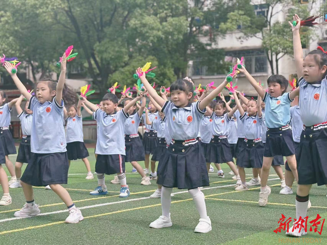 踢快乐毽球，育阳光少年  ——武陵区滨湖小学开展首届毽球运动会