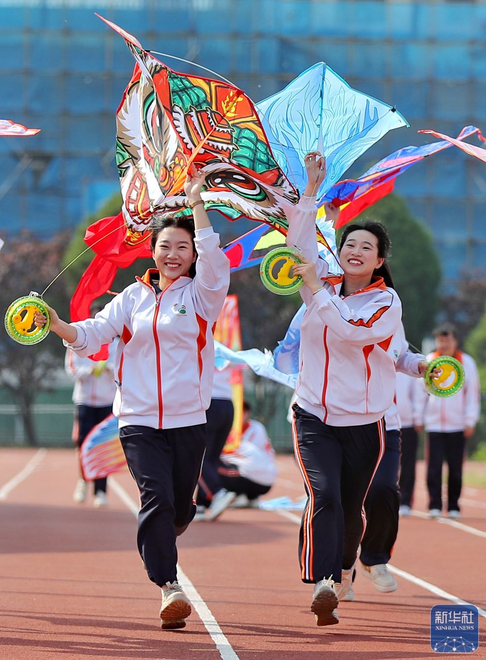 遵化市高级中学校长图片