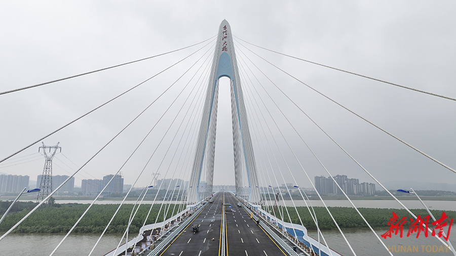 香炉洲大桥建设已近尾声 - 资讯 - 新湖南