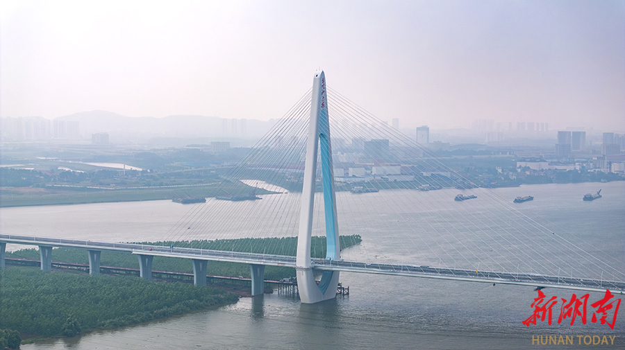 香炉洲大桥建设已近尾声 - 资讯 - 新湖南